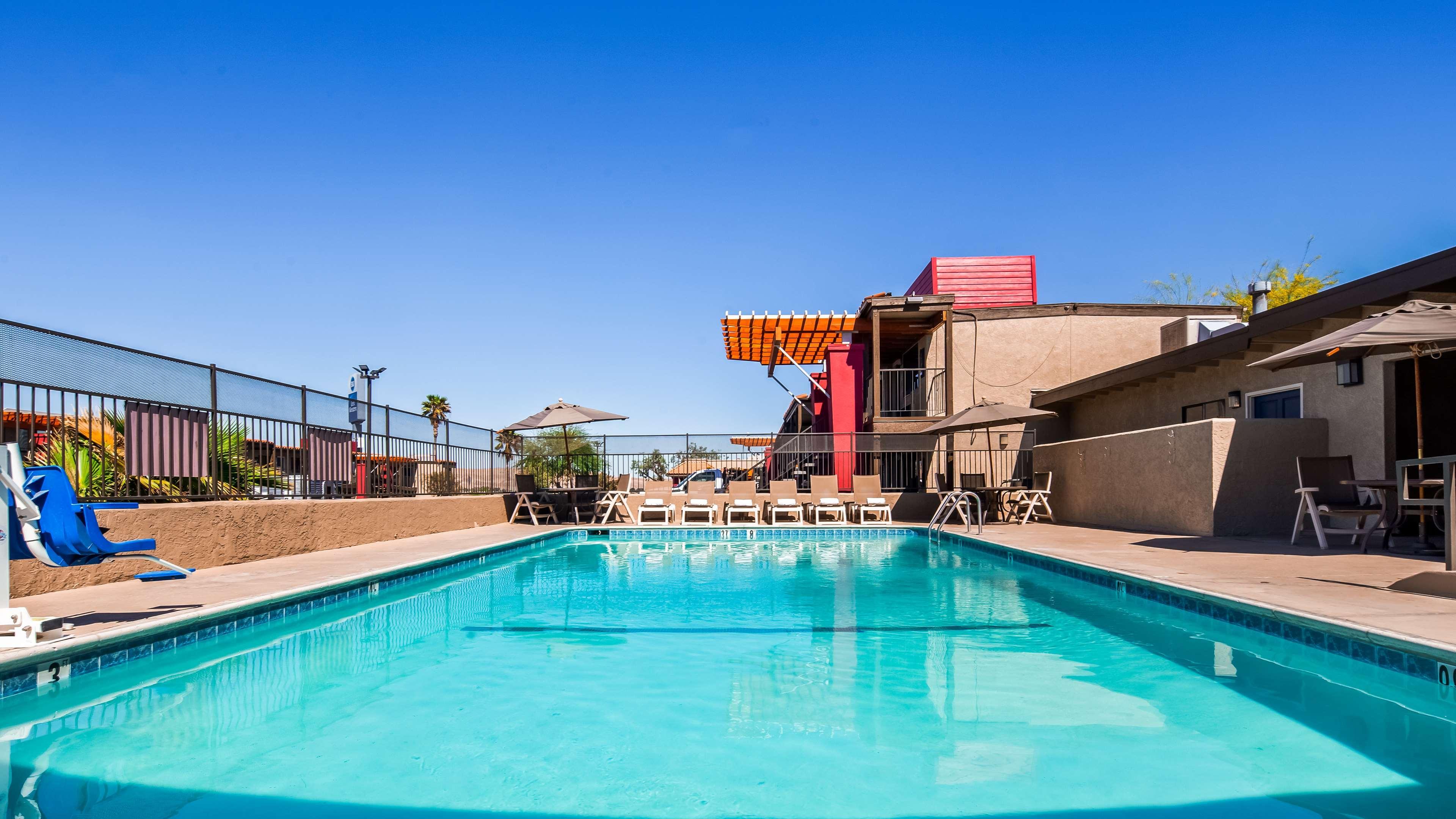 Best Western Desert Villa Inn Barstow Buitenkant foto